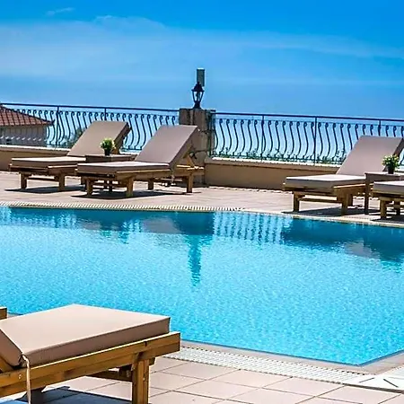 Diana Hotel